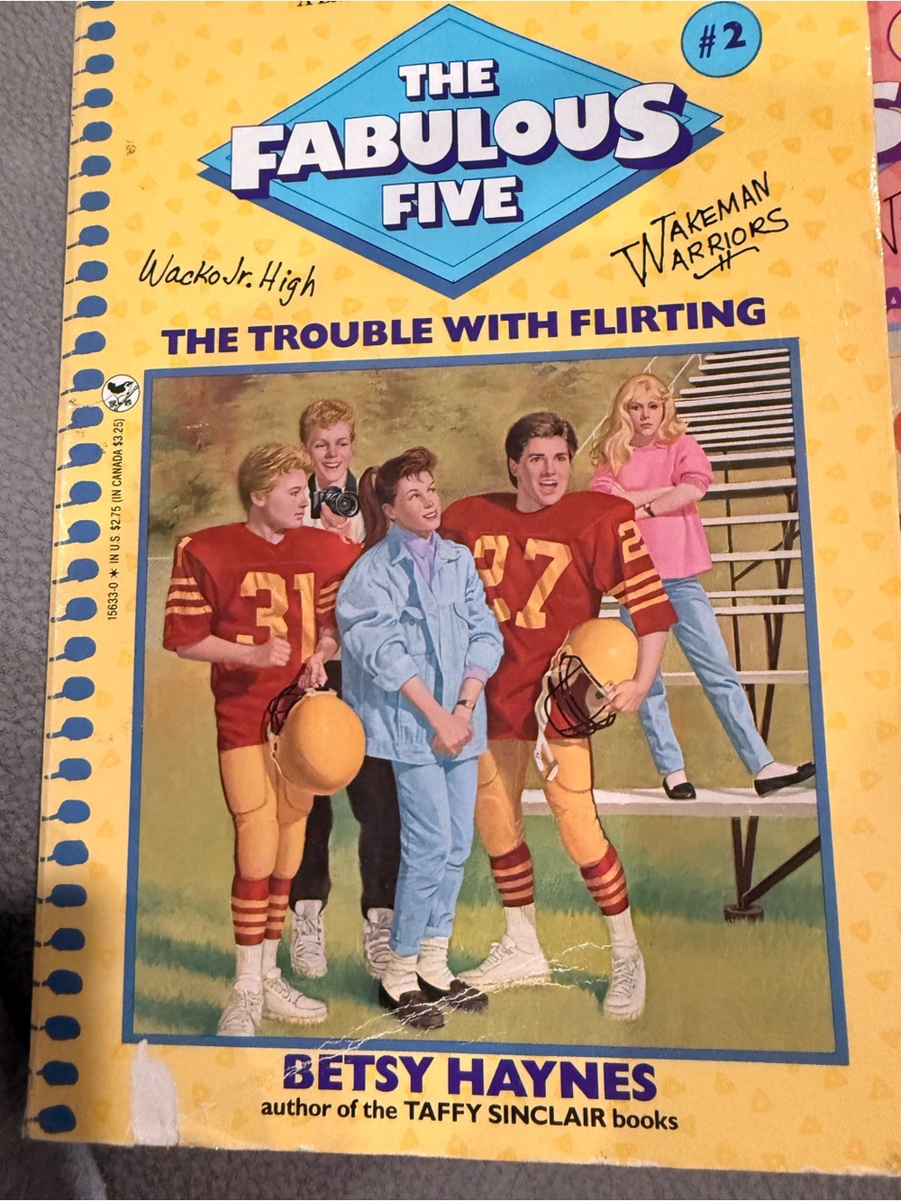 The Fabulous Five #2 The Trouble With Flirting - Yellow Blue Cover